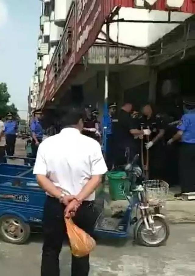 正阳城管被杀最新消息，小巷美食天堂背后的悲剧揭秘